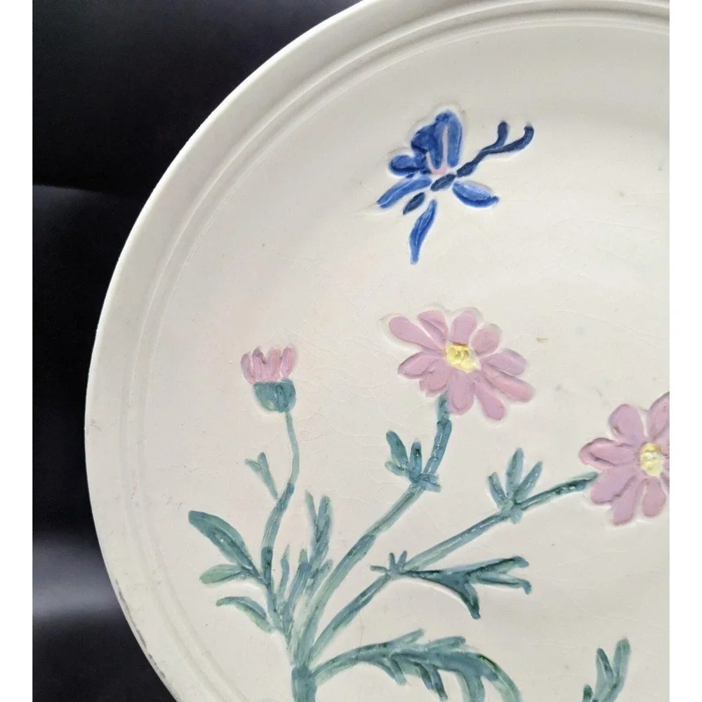 Vintage Studio Art Pottery 11.25